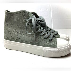 American Eagle Women’s 7 High-Top Platform Sneakers Green‎ Crochet Boho Festival